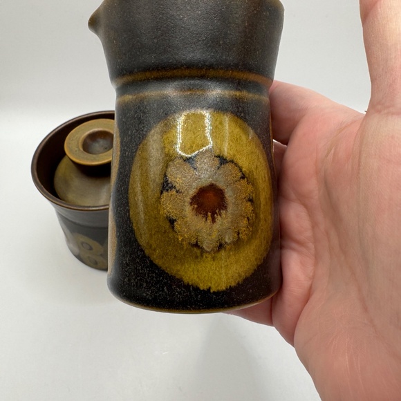 Denby Arabesque or Samarkand Cream and Sugar Bowl Set. Note chip on creamer. - Picture 11 of 12